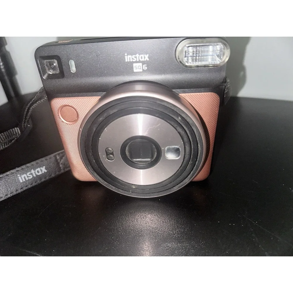 FujiFilm Instax Square SQ6 Blush Gold* Instant Film Camera No Film New Batts